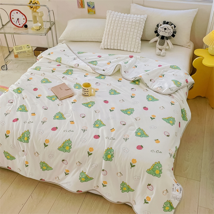 91家纺网 家纺一手货源 找家纺  （提供买家秀 爆款花型 不断货）2025新款A类大豆针织棉夏被空调被夏凉被 可爱恐龙