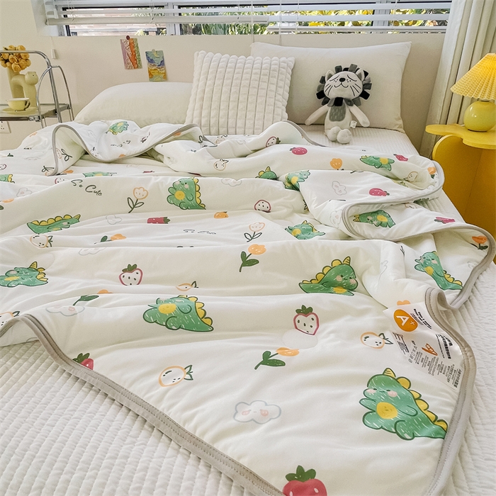 91家纺网 家纺一手货源 找家纺  （提供买家秀 爆款花型 不断货）2025新款A类大豆针织棉夏被空调被夏凉被 可爱恐龙