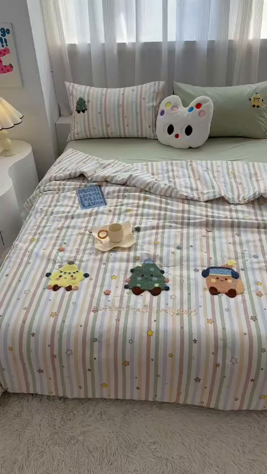 91家纺网 家纺一手货源 找家纺 （总）如意朵 2025新款可爱卡通全棉小清新毛巾绣夏被