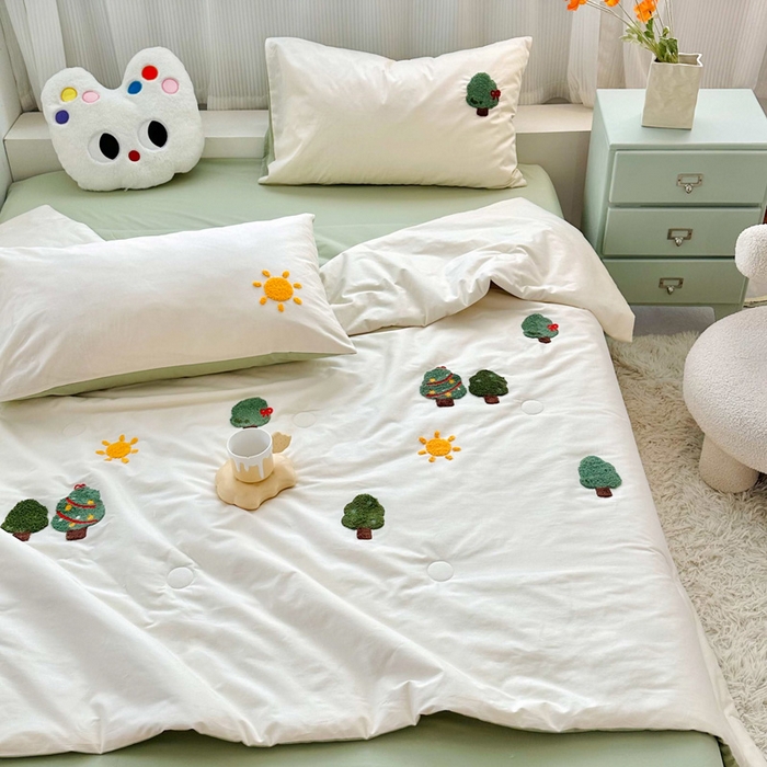 91家纺网 家纺一手货源 找家纺 如意朵 2025新款可爱卡通全棉小清新毛巾绣夏被 美好时光