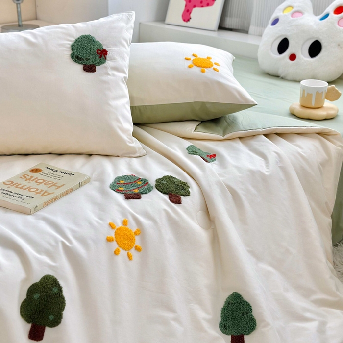 91家纺网 家纺一手货源 找家纺 如意朵 2025新款可爱卡通全棉小清新毛巾绣夏被 美好时光