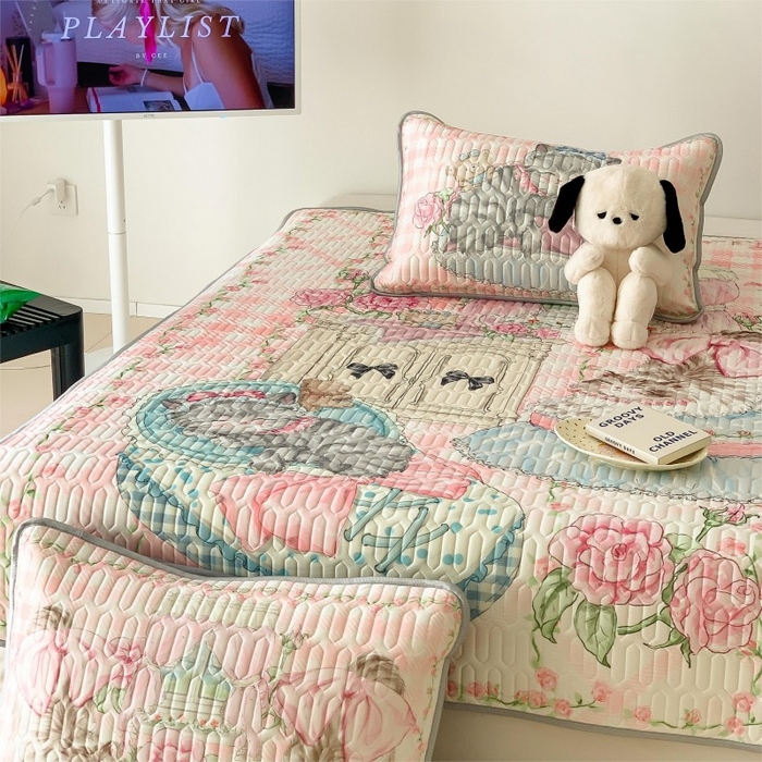 91家纺网 家纺一手货源 找家纺 顾里家纺 2025新款凉感丝数码印花ins大版卡通席三件套 猫猫梦想