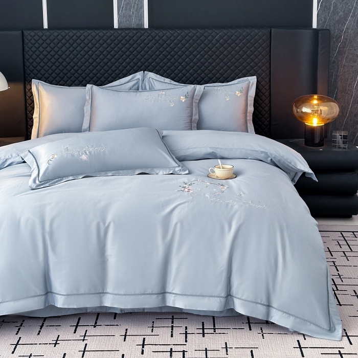 91家纺网 家纺一手货源 找家纺 美伦美焕 2025新款简约轻奢绣花四件套-蔓绣 蔓绣-北极蓝