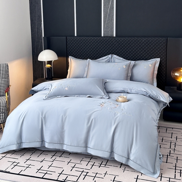 91家纺网 家纺一手货源 找家纺 美伦美焕 2025新款简约轻奢绣花四件套-蔓绣 蔓绣-北极蓝