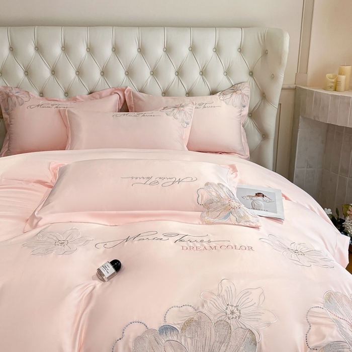 91家纺网 家纺一手货源 找家纺 新方向 2025新款天丝刺绣四件套-时光 时光-粉玉