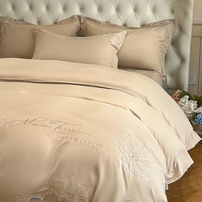 91家纺网 家纺一手货源 找家纺 新方向 2025新款天丝刺绣四件套-时光 时光-香槟