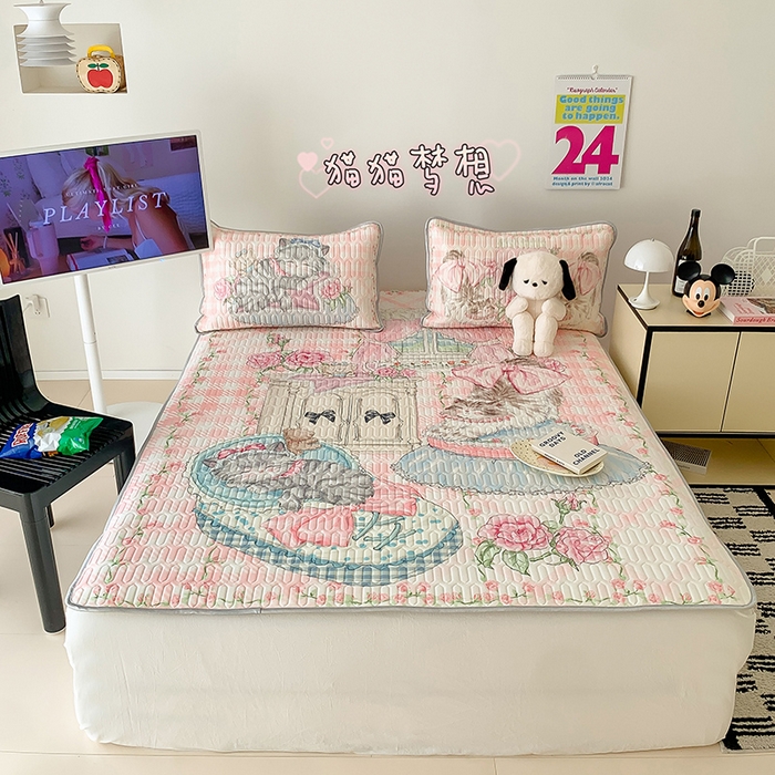 91家纺网 家纺一手货源 找家纺 顾里家纺 2025新款凉感丝数码印花ins大版卡通席三件套 猫猫梦想