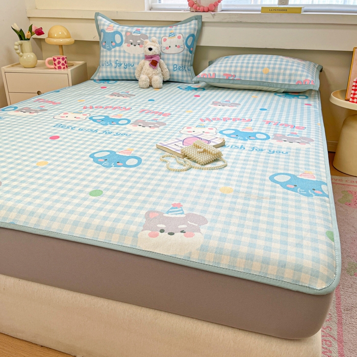 91家纺网 家纺一手货源 找家纺 慕澄家纺 2025新款小清新印花真冰藤系列凉席床笠款 床笠-趣乐园