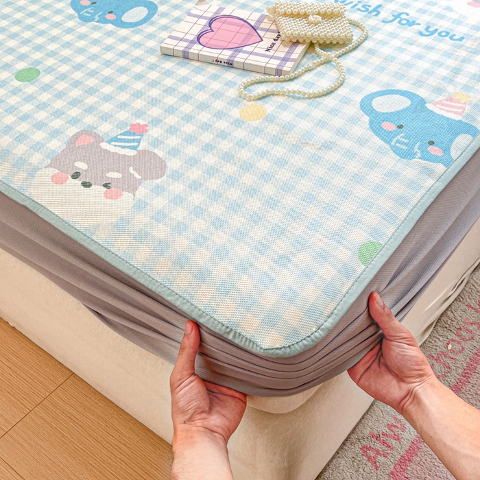 91家纺网 家纺一手货源 找家纺 慕澄家纺 2025新款小清新印花真冰藤系列凉席床笠款 床笠-趣乐园