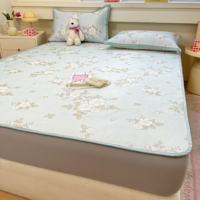 91家纺网 家纺一手货源 找家纺 慕澄家纺 2025新款小清新印花真冰藤系列凉席床笠款 床笠-缇蓝