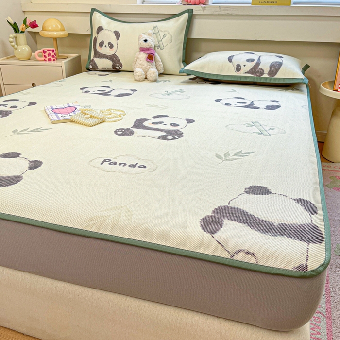 91家纺网 家纺一手货源 找家纺 慕澄家纺 2025新款小清新印花真冰藤系列凉席床笠款 床笠-熊猫戏竹