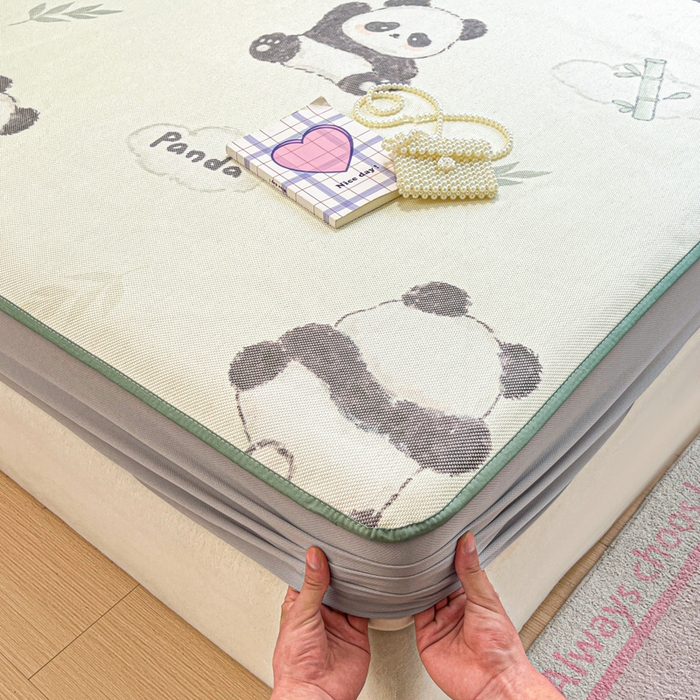 91家纺网 家纺一手货源 找家纺 慕澄家纺 2025新款小清新印花真冰藤系列凉席床笠款 床笠-熊猫戏竹