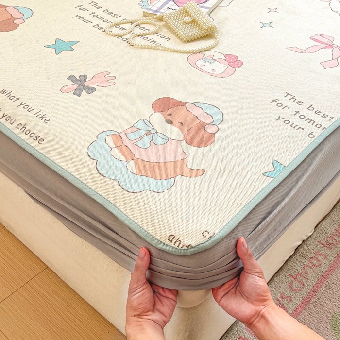 91家纺网 家纺一手货源 找家纺 慕澄家纺 2025新款小清新印花真冰藤系列凉席床笠款 床笠-游园会