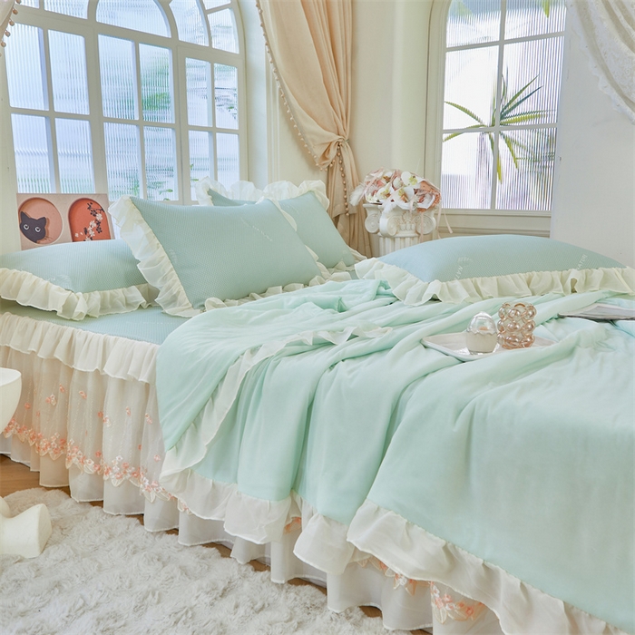 91家纺网 家纺一手货源 找家纺 （总）虹星家纺 2025新款A类冰感凉豆豆床裙席夏被夏凉被空调被四件套-素夏