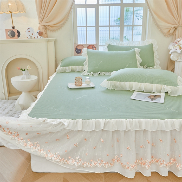 91家纺网 家纺一手货源 找家纺 虹星家纺 2025新款A类冰感凉豆豆床裙席夏被夏凉被空调被四件套-素夏 素夏-抹茶绿