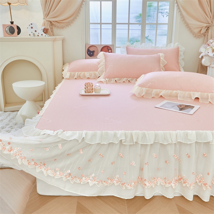 91家纺网 家纺一手货源 找家纺 虹星家纺 2025新款A类冰感凉豆豆床裙席夏被夏凉被空调被四件套-素夏 素夏-蜜桃粉