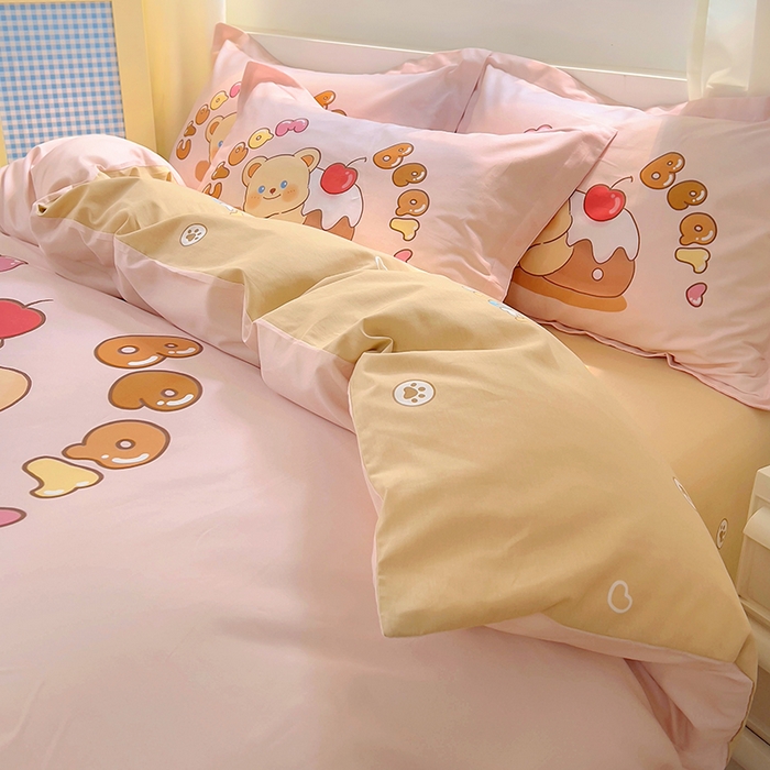 91家纺网 家纺一手货源 找家纺 浩诚 2025新款原创IP奶油小熊（黄油小熊）全棉纯棉四件套 布丁小熊