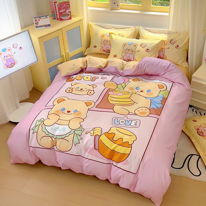 91家纺网 家纺一手货源 找家纺 浩诚 2025新款原创IP奶油小熊（黄油小熊）全棉纯棉四件套 蜂蜜小熊