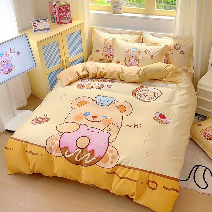 91家纺网 家纺一手货源 找家纺 浩诚 2025新款原创IP奶油小熊（黄油小熊）全棉纯棉四件套 小熊甜甜圈