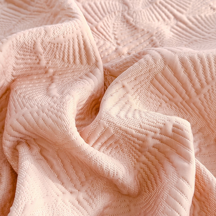 91家纺网 家纺一手货源 找家纺 羚羊语家纺 羚羊语 2025新款韩系手作PE中分子凉泡泡冰丝凉席蕾丝花边樱桃乙纶冰豆豆席床裙款夏季凉感软席三件套 凉泡泡-樱桃粉（配洗护袋）