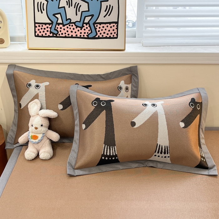 91家纺网 家纺一手货源 找家纺 羚羊语家纺 2025新款中古风1600D色织提花冰丝碳光复合凉席加厚620克平铺绑带款凉感云母冰感席子软席三件套 机器狗