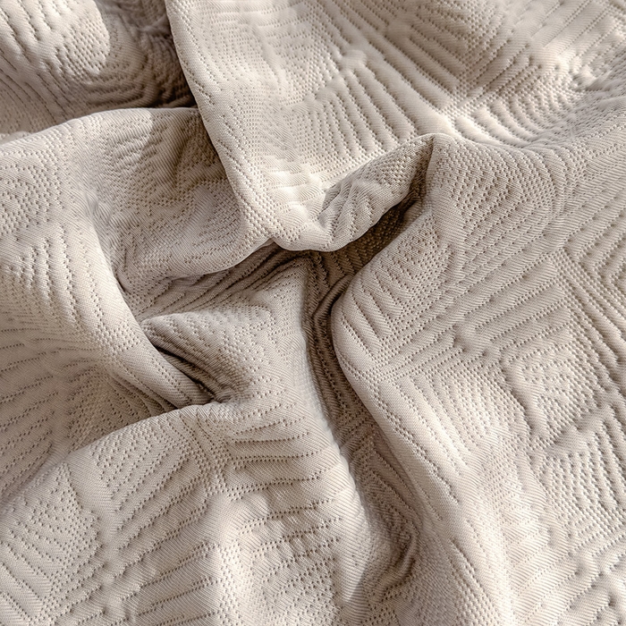 91家纺网 家纺一手货源 找家纺 羚羊语家纺 羚羊语 2025新款韩系手作PE中分子凉泡泡冰丝凉席蕾丝花边樱桃乙纶冰豆豆席床裙款夏季凉感软席三件套 凉泡泡-樱桃灰（配洗护袋）