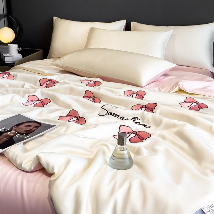 91家纺网 家纺一手货源 找家纺 笙意家纺 2025新款水洗真丝夏被夏凉被空调被四件套-满绣系列 蝴蝶结-白+粉