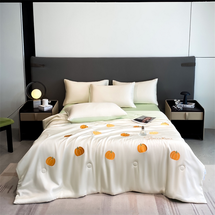 91家纺网 家纺一手货源 找家纺 笙意家纺 2025新款水洗真丝夏被夏凉被空调被四件套-满绣系列 南瓜-白+绿