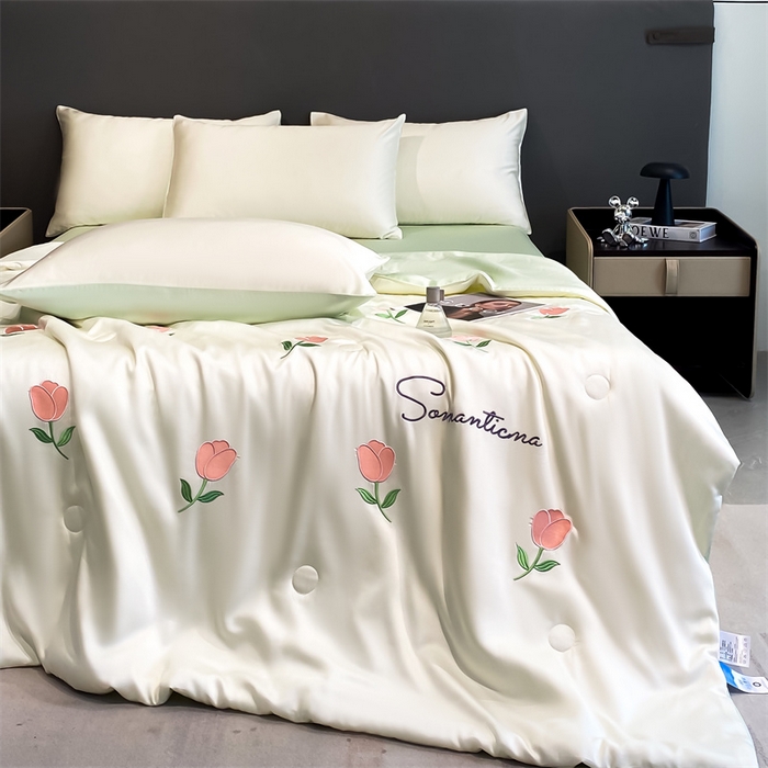 91家纺网 家纺一手货源 找家纺 笙意家纺 2025新款水洗真丝夏被夏凉被空调被四件套-满绣系列 郁金香-白+绿