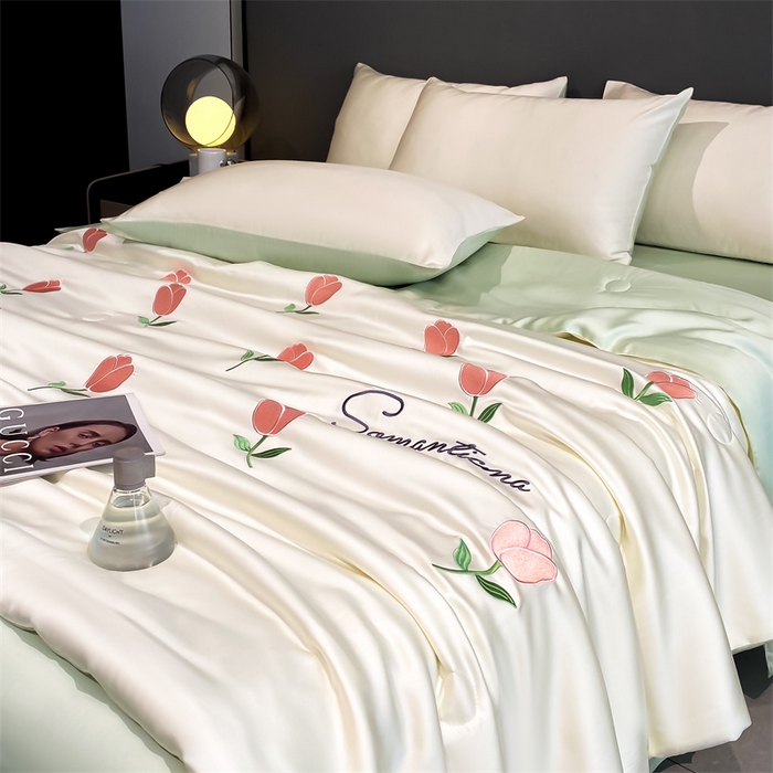 91家纺网 家纺一手货源 找家纺 笙意家纺 2025新款水洗真丝夏被夏凉被空调被四件套-满绣系列 郁金香-白+绿