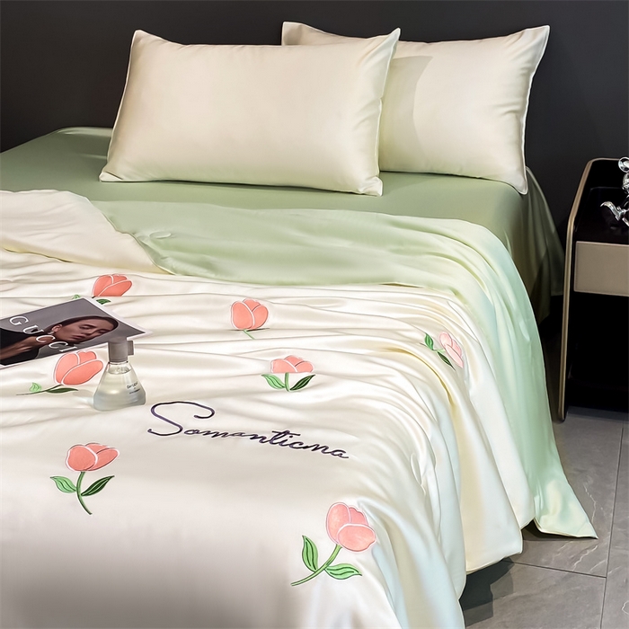 91家纺网 家纺一手货源 找家纺 笙意家纺 2025新款水洗真丝夏被夏凉被空调被四件套-满绣系列 郁金香-白+绿