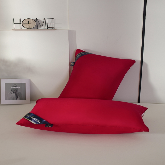 91家纺网 家纺一手货源 找家纺 佳合枕芯 2025家满阳光酒店款羽丝绒枕枕芯枕头 红色高枕1000g