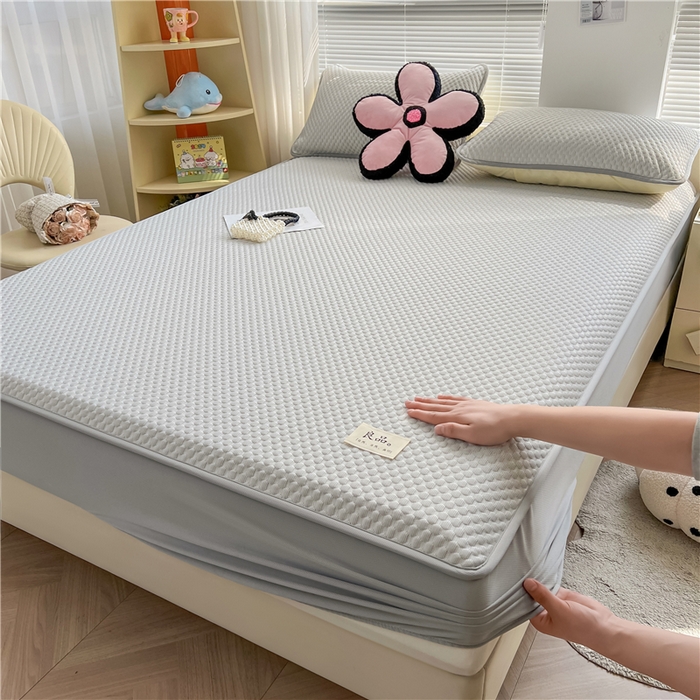 91家纺网 家纺一手货源 找家纺 喜居 2025新款良品风冰豆豆席床笠款凉席凉豆豆席 椰子灰