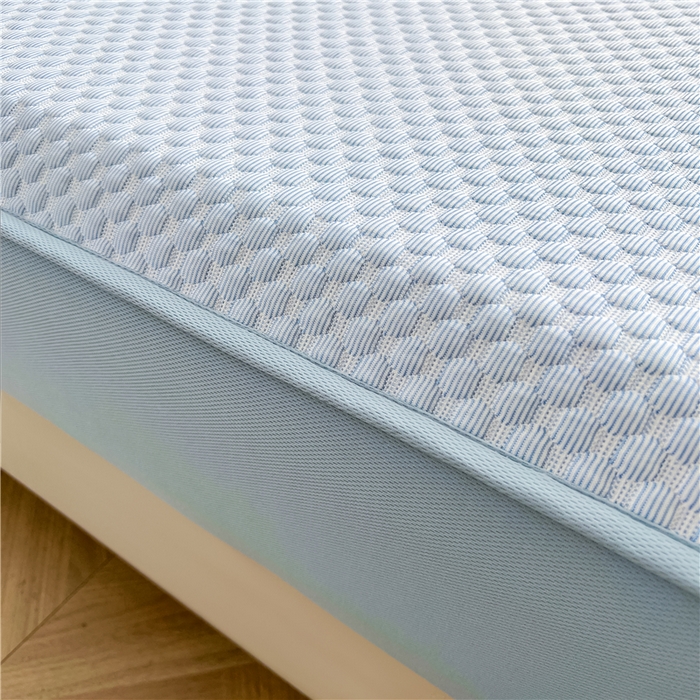 91家纺网 家纺一手货源 找家纺 喜居 2025新款良品风冰豆豆席床笠款凉席凉豆豆席 海盐蓝