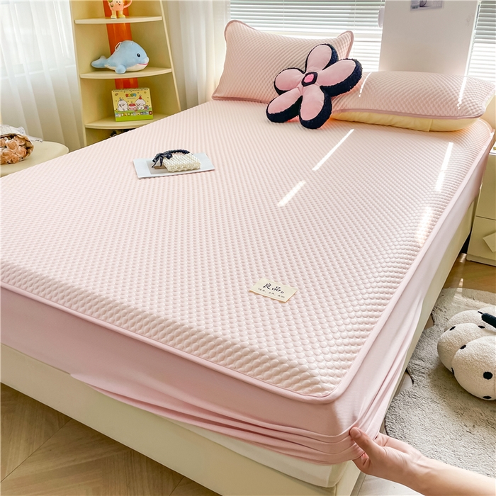 91家纺网 家纺一手货源 找家纺 喜居 2025新款良品风冰豆豆席床笠款凉席凉豆豆席 香妃粉