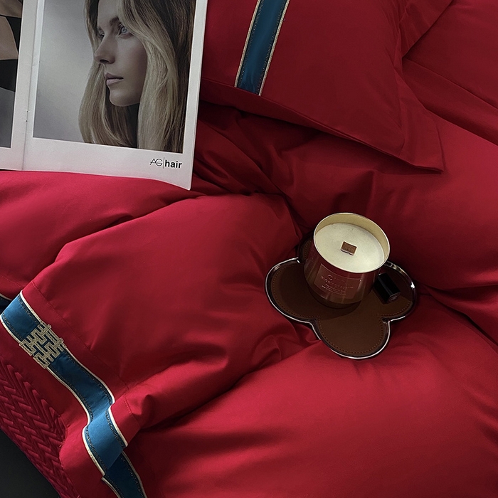 91家纺网 家纺一手货源 找家纺 优悦生活馆 2025新款亲肤婚庆夹棉床盖四件套 缘定