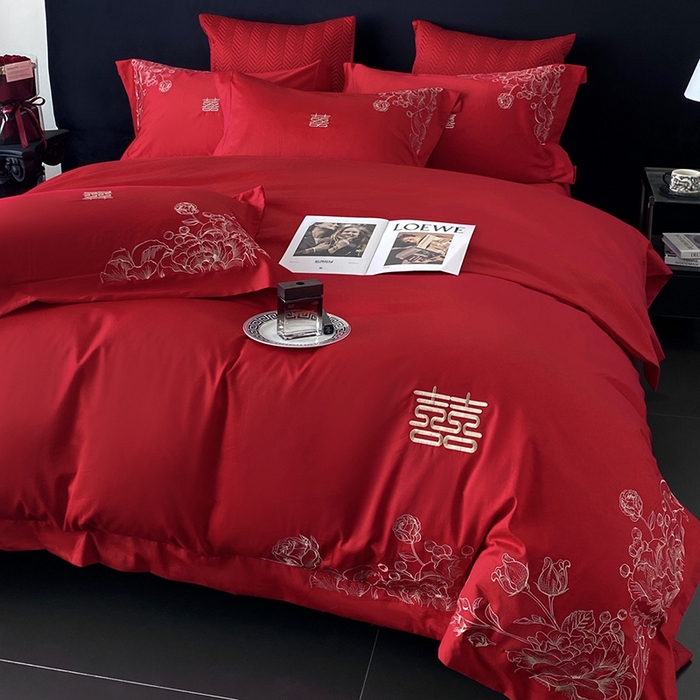 91家纺网 家纺一手货源 找家纺 优悦生活馆 2025新款亲肤婚庆夹棉床盖四件套 喜悦