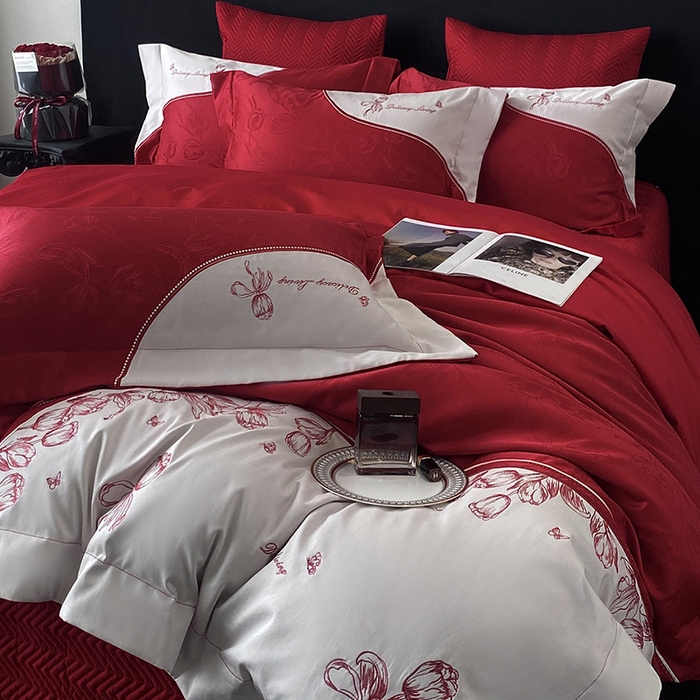 91家纺网 家纺一手货源 找家纺 优悦生活馆 2025新款亲肤婚庆夹棉床盖四件套 心田