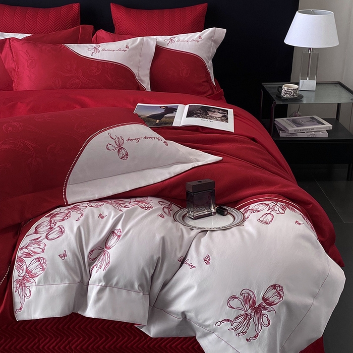 91家纺网 家纺一手货源 找家纺 优悦生活馆 2025新款亲肤婚庆夹棉床盖四件套 心田