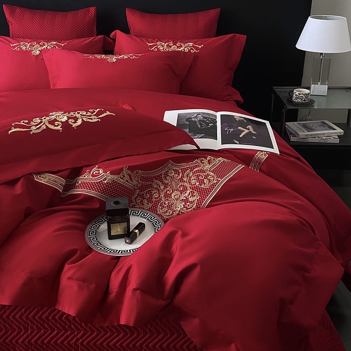 91家纺网 家纺一手货源 找家纺 优悦生活馆 2025新款亲肤婚庆夹棉床盖四件套 予你