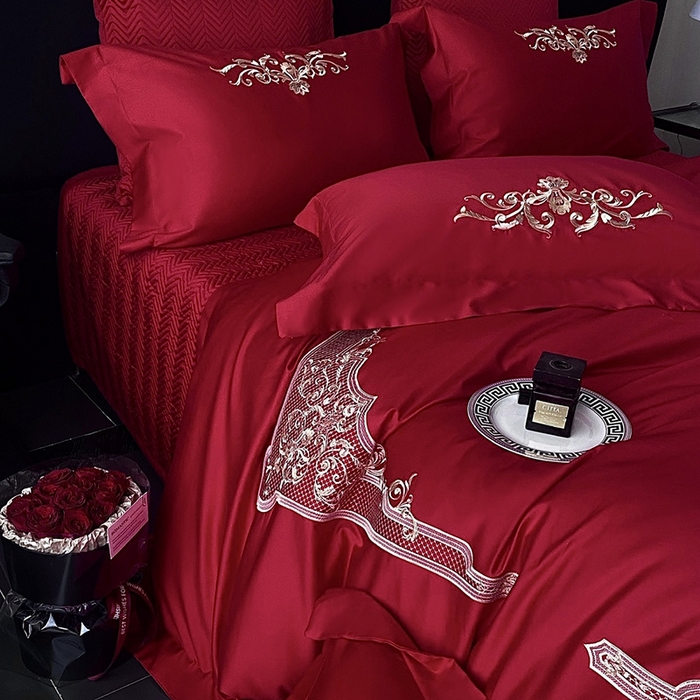 91家纺网 家纺一手货源 找家纺 优悦生活馆 2025新款亲肤婚庆夹棉床盖四件套 予你