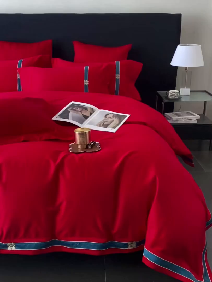 91家纺网 家纺一手货源 找家纺 优悦生活馆 2025新款亲肤婚庆夹棉床盖四件套 缘定