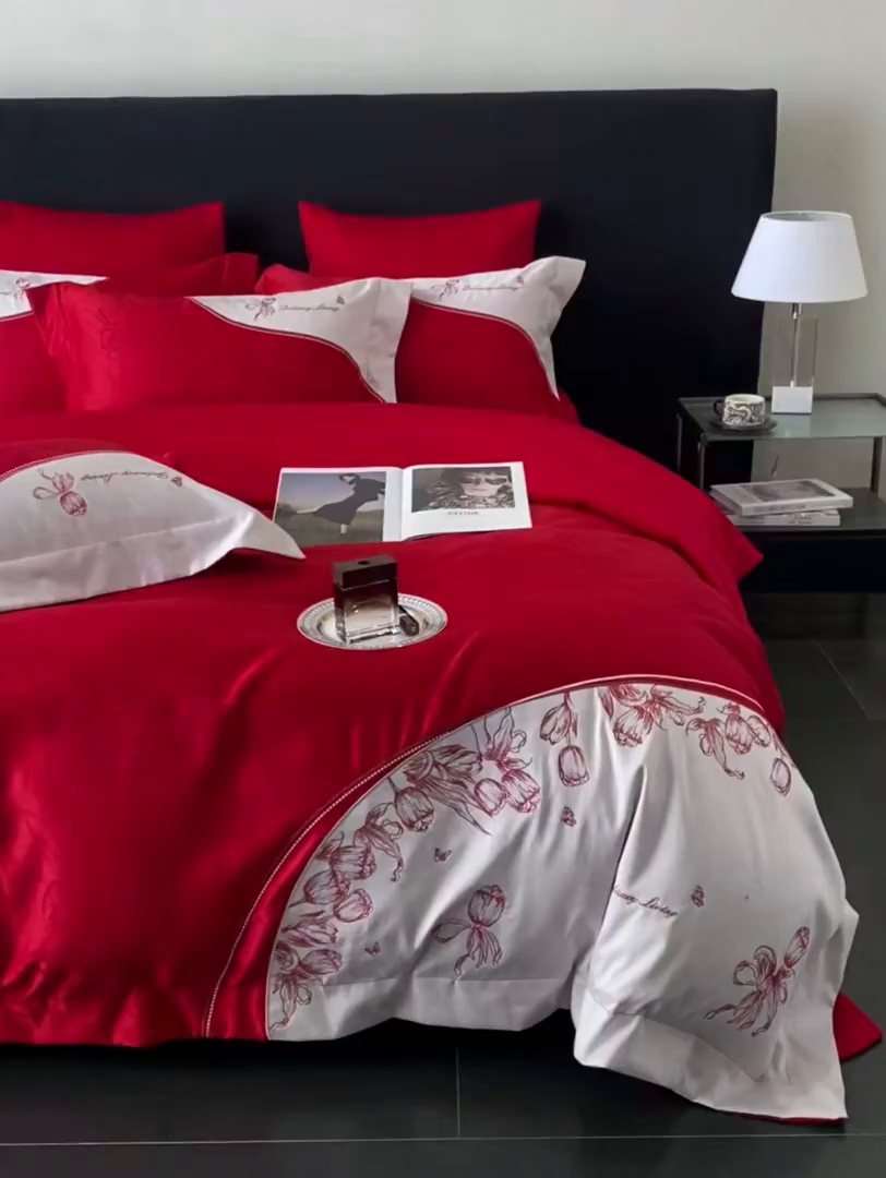 91家纺网 家纺一手货源 找家纺 优悦生活馆 2025新款亲肤婚庆夹棉床盖四件套 心田