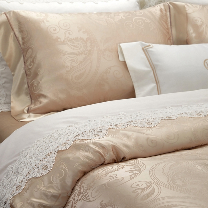 91家纺网 家纺一手货源 找家纺 赫本真丝馆（珍丝纺） 2025新款真丝提花系列四件套 佩德拉-金