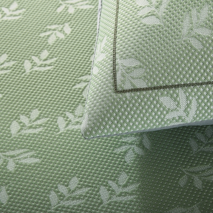 91家纺网 家纺一手货源 找家纺 法莱妮 2025夏季新款A类真凉感丝提花加厚三明治冰豆豆凉席-叶韵系列  叶韵-绿