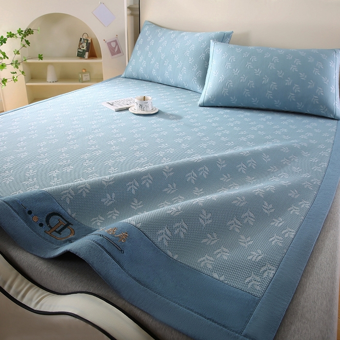 91家纺网 家纺一手货源 找家纺 法莱妮 2025夏季新款A类真凉感丝提花加厚三明治冰豆豆凉席-叶韵系列  叶韵-蓝