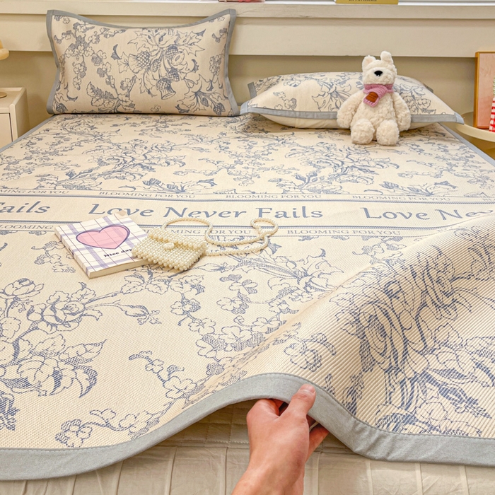 91家纺网 家纺一手货源 找家纺 慕澄家纺 2025新款小清新印花真冰藤系列凉席床席款 床席-洛克庄园