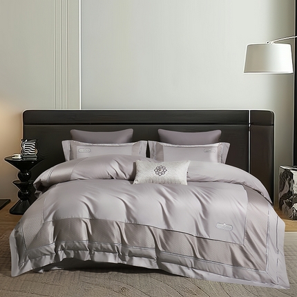 91家纺网 家纺一手货源 找家纺 蒂爵 2025新款居家长绒棉提花四件套南法佳人系列 高级灰