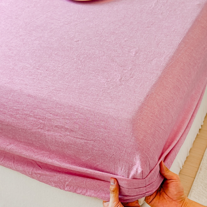 91家纺网 家纺一手货源 找家纺 2025新款全棉色织水洗棉床单床笠 玫红 床笠款