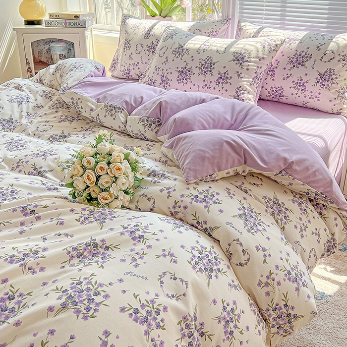 91家纺网 家纺一手货源 找家纺 2025新款水洗云朵糯糯棉简约风ins风小碎花被套床单款床笠款三四件套 薰衣草